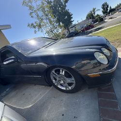 Mercedes Benz