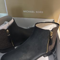 10  Men’s Brand New Michael Kors Men’s Boots Size 10 – With Box