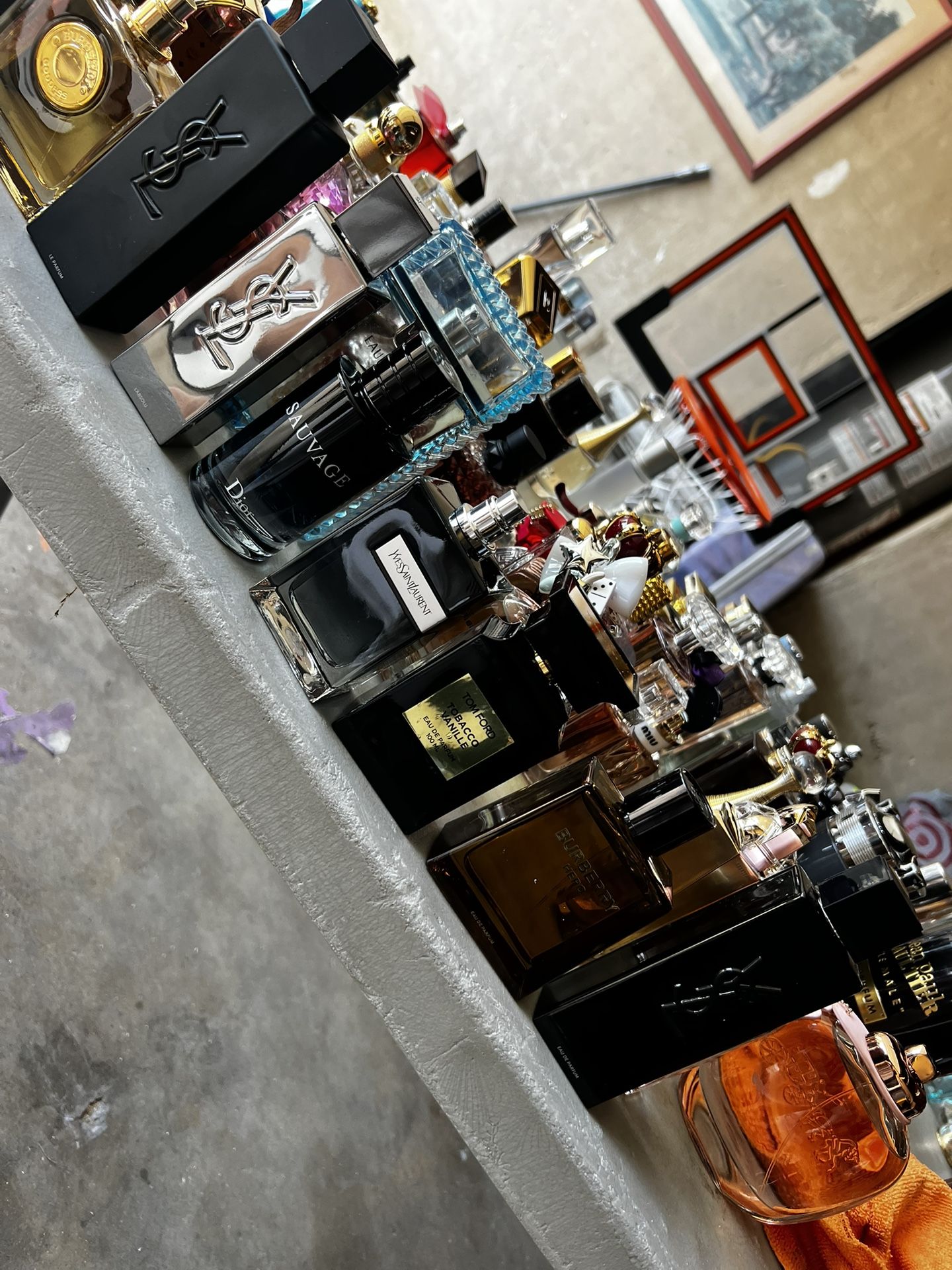 Colognes/Perfumes
