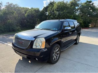 2011 Denali Yukon XL 1500 SUV 4D AWD