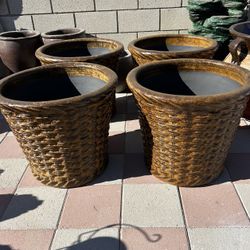 New Flower Pots Made Out Of Clay 