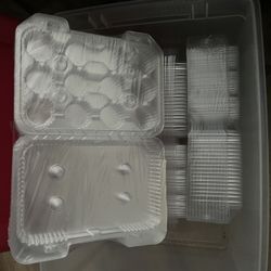 66 pack Plastic Cupcake Holders