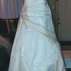Wedding Dress Size Medium