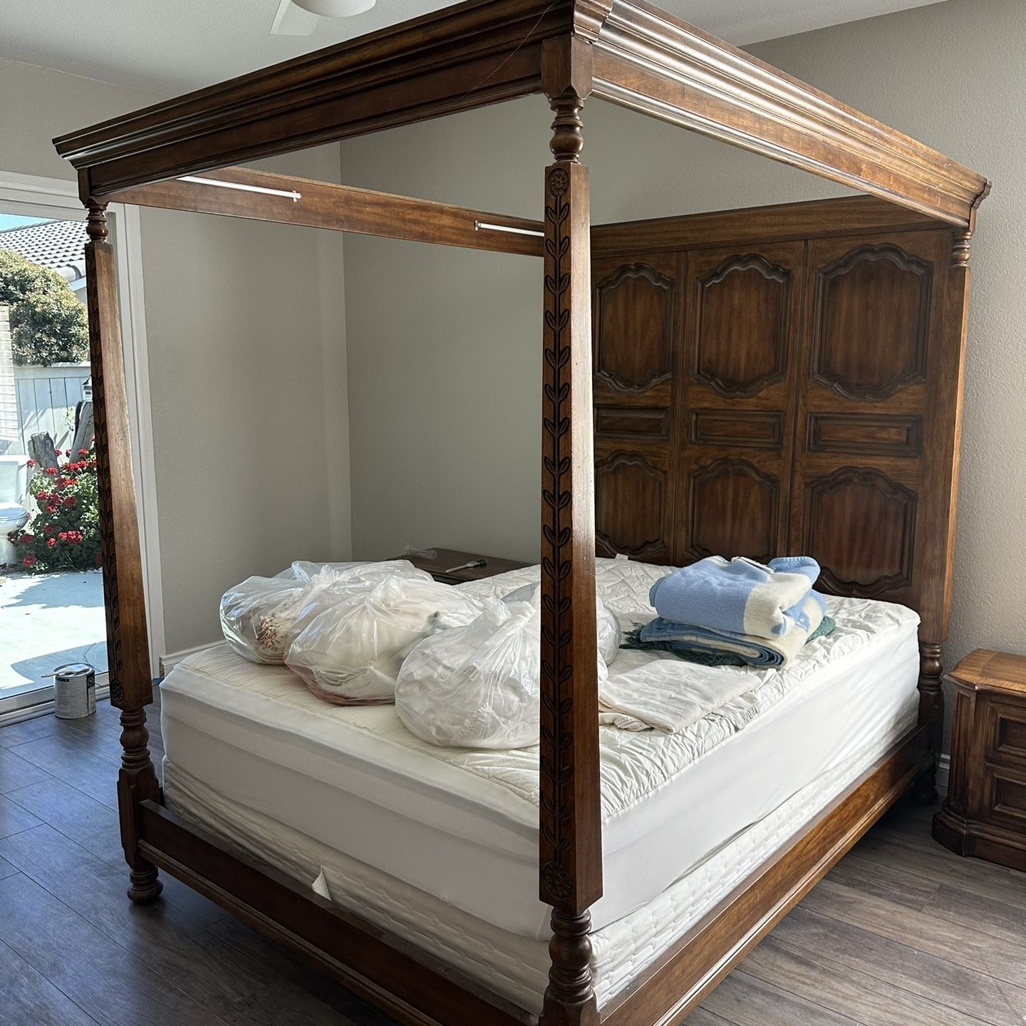 Five Piece Queen Size Drexel Heritage Canopy Bed and More