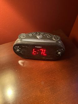 Timex Redi-Set XBBU Digital Alarm Clock Radio