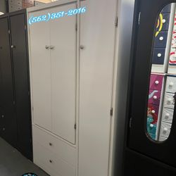 White Wardrobe Dresser W/ Extra Storage 