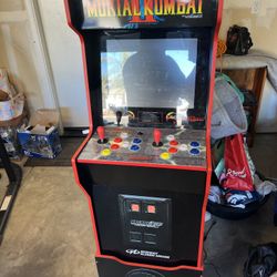  Mortal Kombat II Deluxe Arcade Machine