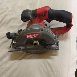 Milwaukee Circular Saw