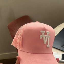 Kthla kill the hype pink trucker