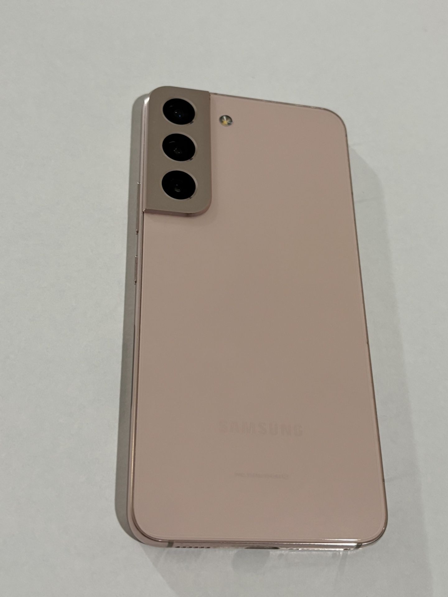 SAMSUNG S22 128GB UNLOCKED