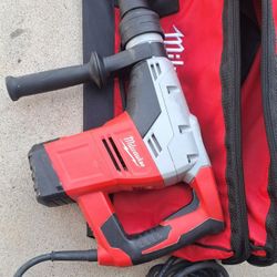 Milwaukee1-9/16 in. SDS-Max Rotary Hammer