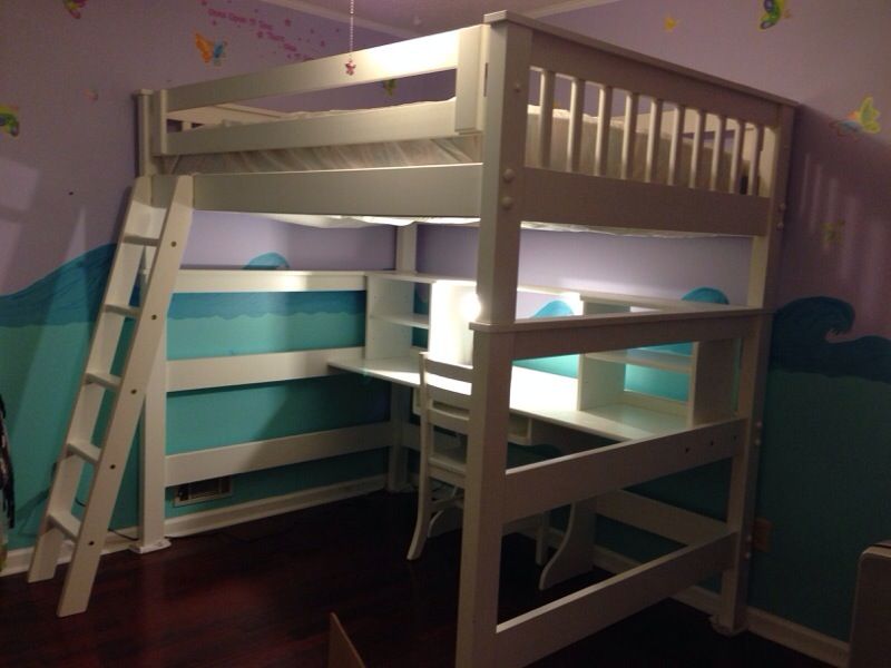 Pier one kids loft bunk bed (full)