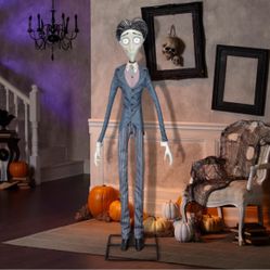 Warner Brothers 6-ft Corpse Bride Victor Animatronic