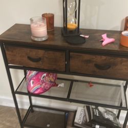 Entry Table And Dresser 