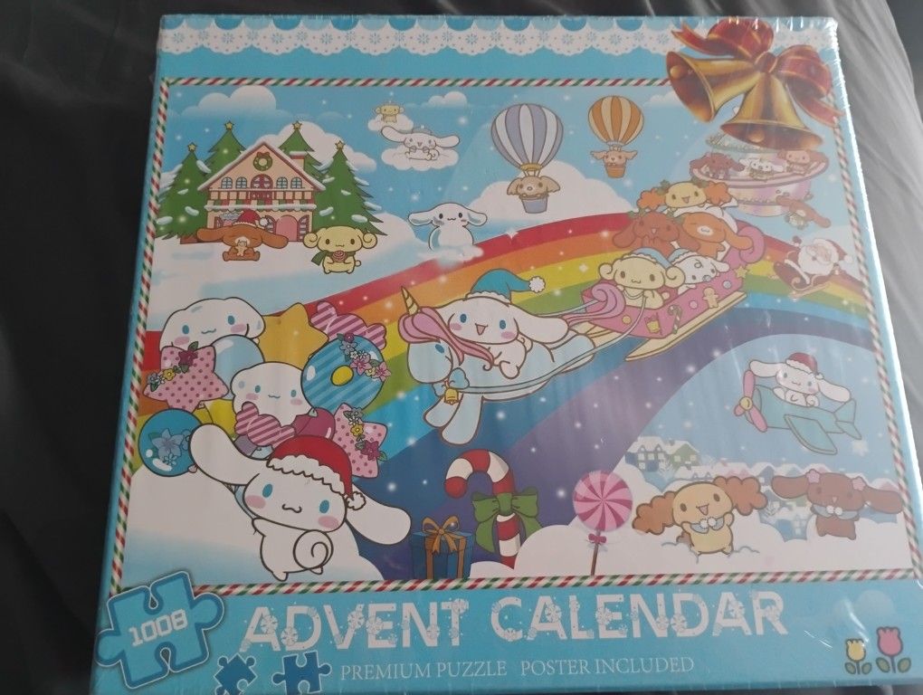 Advent Calendar Cinnamon Roll