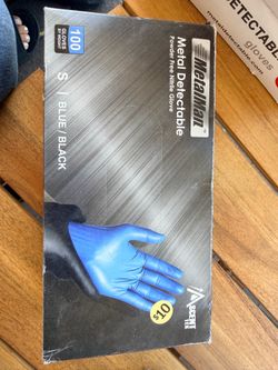 4 cajas de guantes