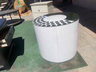 Round White Cabinet with Polka Dot Glass Top