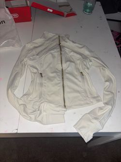 Lululemon define cropped jacket