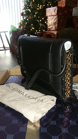 BCBG MAXAZRIA "Felicity"