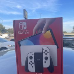 Nintendo Switch OLED (White) Edition 