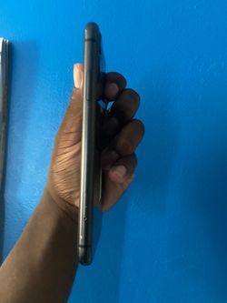 iPhone 11(No Battery