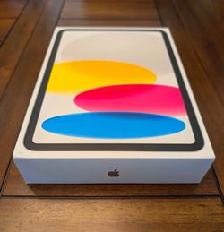 Apple - 11-inch iPad A16 chip with Wi-Fi - 128GB - Silver