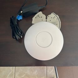 Ubiquiti Unifi U6 Long range WiFi 