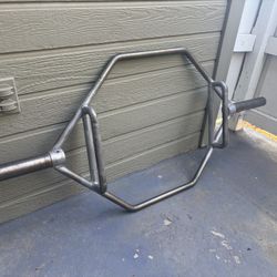 Hex Bar - Deadlift
