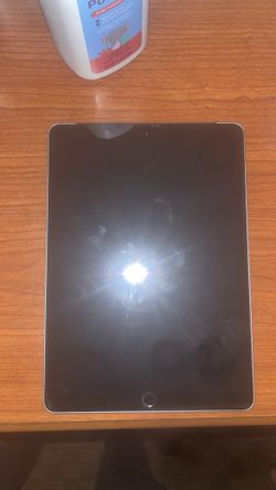 Apple iPad 6th Gen 32GB