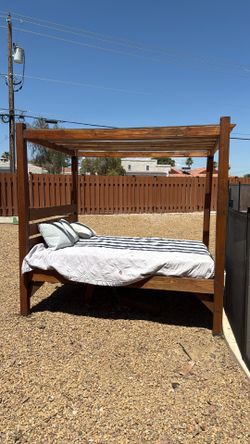 Pool Day Bed, cabana. Queen size.