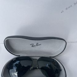 Ray Ban USA Black Frame Black Lens Aviators! 