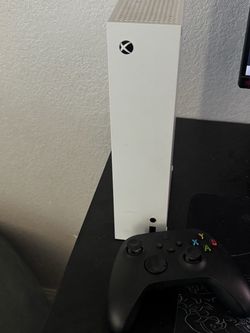Xbox Series S Console with Controller