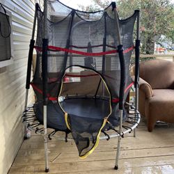 Trampoline 
