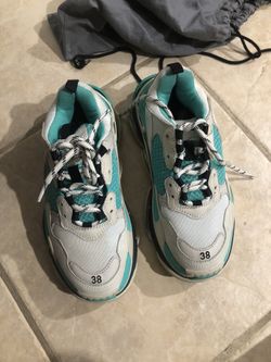 Balenciaga Women’s Triple S White Grey  2019