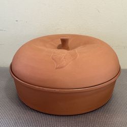 COOKIN’ Terracotta Clay Pot for Cooking & Serving with Lid 13” - NEW