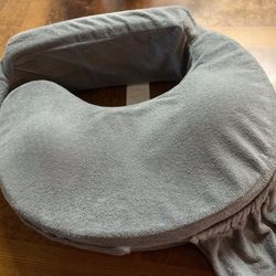 Nursing Pillow 