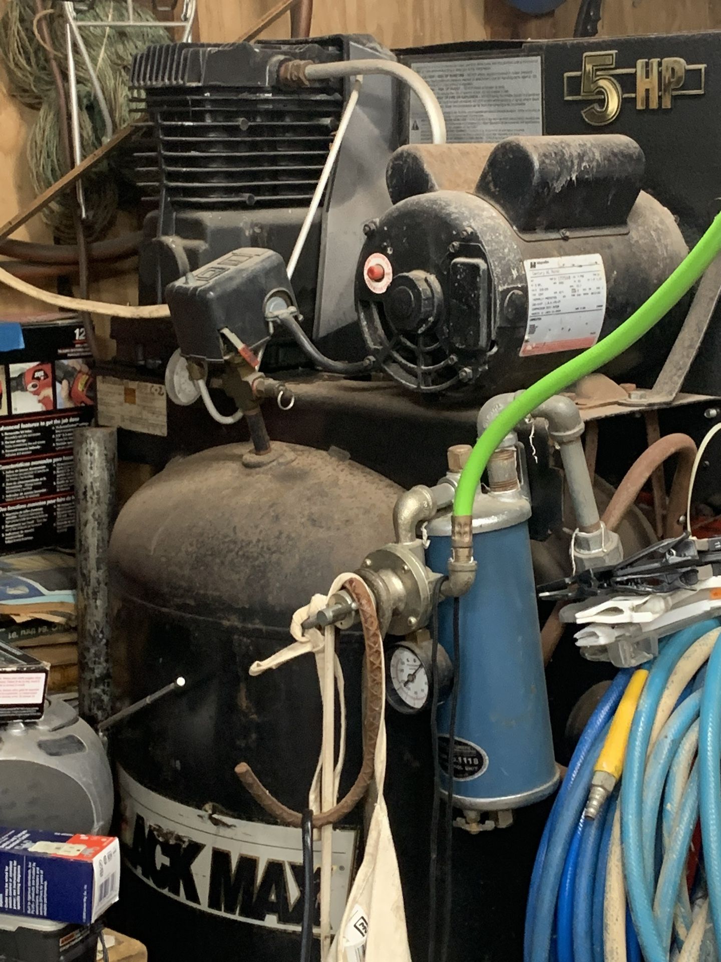 Black Max Air Compressor