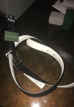 Reversible black and white boys belt- size Xl