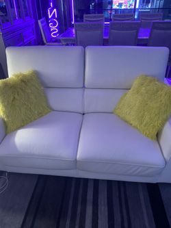 One sofa two loveseats