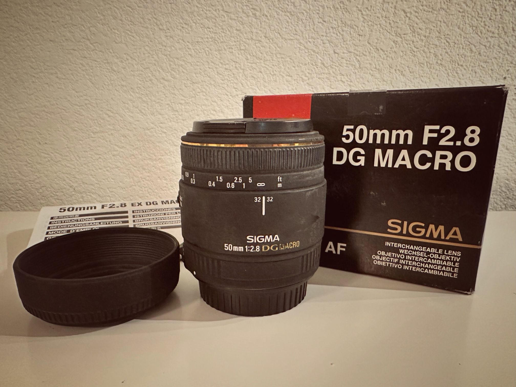 Sigma 50mm F2.8 EX DG Macro for canon