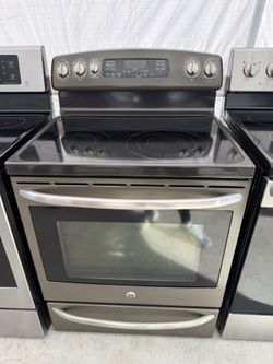 GE Stove 