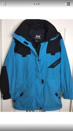 Men's size medium Helly Hansen waterproof ski jacket