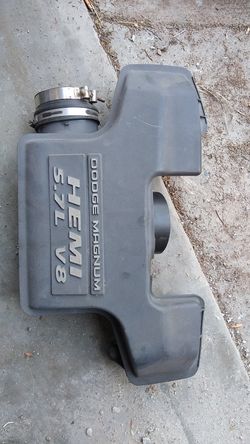 Dodge Magnum Hemi 5.7 L V8 Intake Manifold