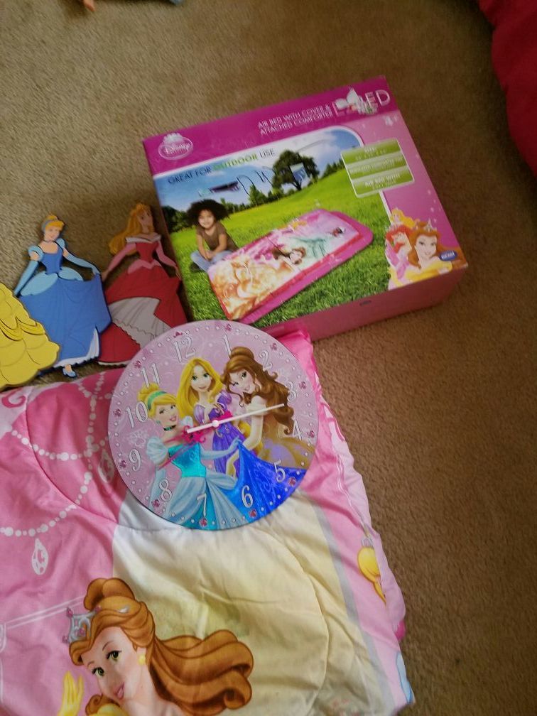 Princess room decoration, with curtains