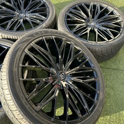 24” Cadillac Escalade 305/35/24 Lexani Wheels Chevy GMC Tires 6 Lug 6x139 And 6x135