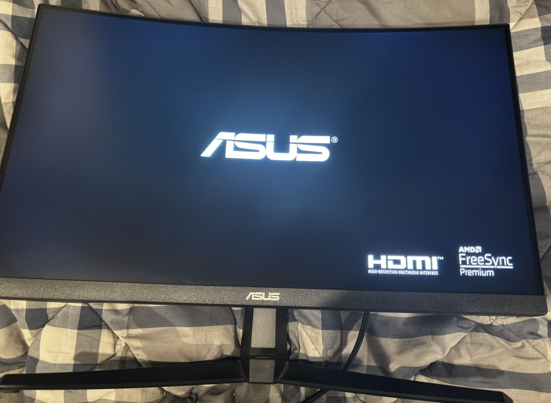 TUF Gaming VG24VQ1B Curved Gaming Monitor 24”