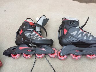 Roller skate size. 6 ....