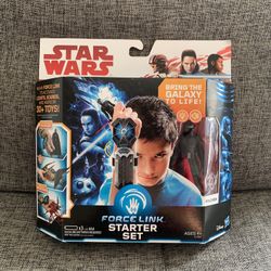 Star Wars Force Link Starter Set with Kylo Ren 3.75-Inch Figure LIGHTS & SOUNDS