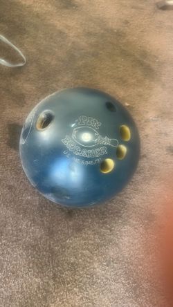 Bowling Ball For Sale 1 Of 3/4 Of Them 30 Each