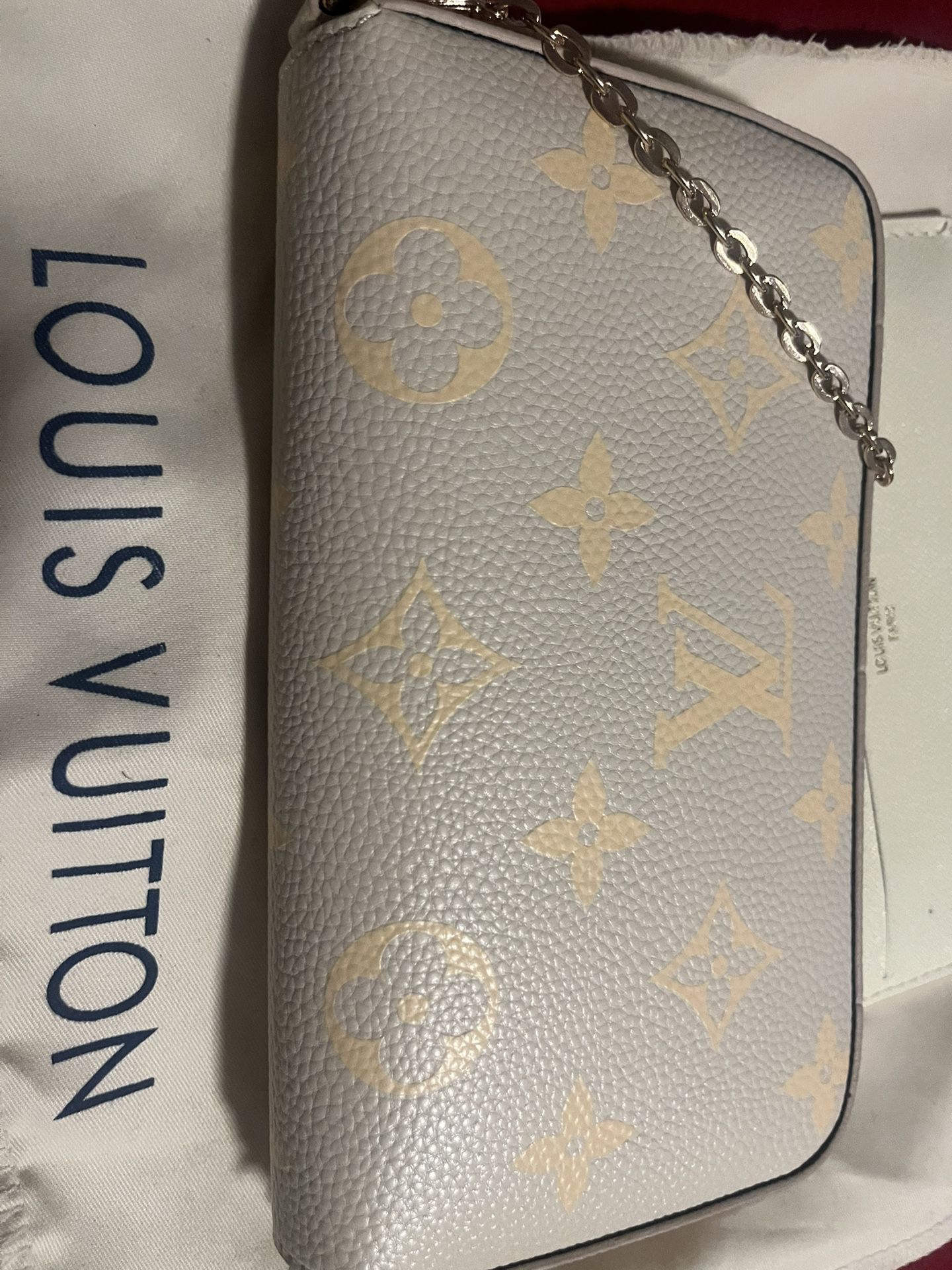 Louis Vuitton LV NBA Monogram Pocket Organizer Wallet for Sale in Boca  Raton, FL - OfferUp